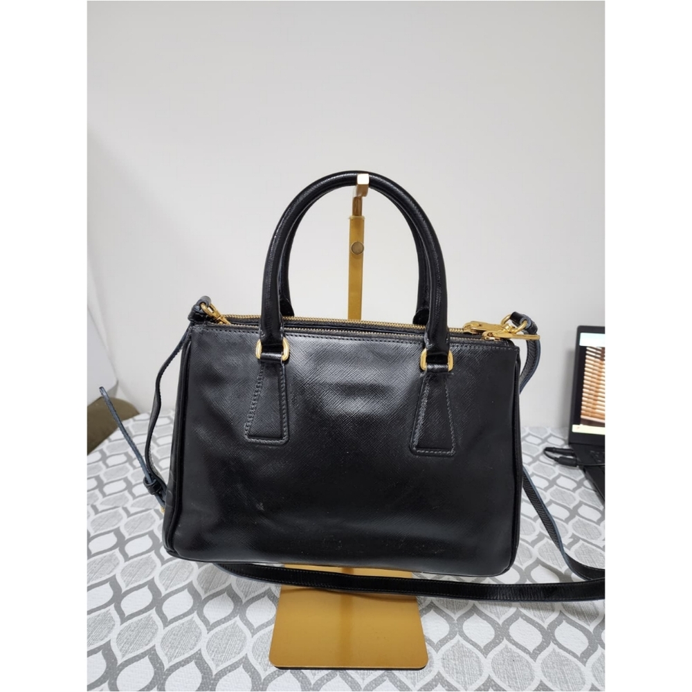 Prada Saffiano Patent Leather Galleria Double Zip Small Tote Black - Picture 6 of 16